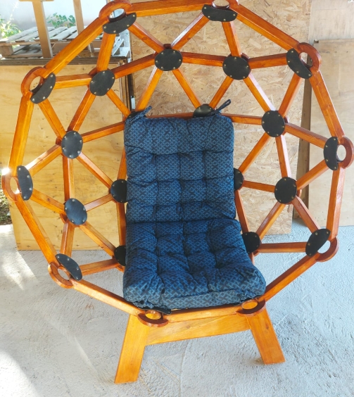 artes-bira cadeira laranja